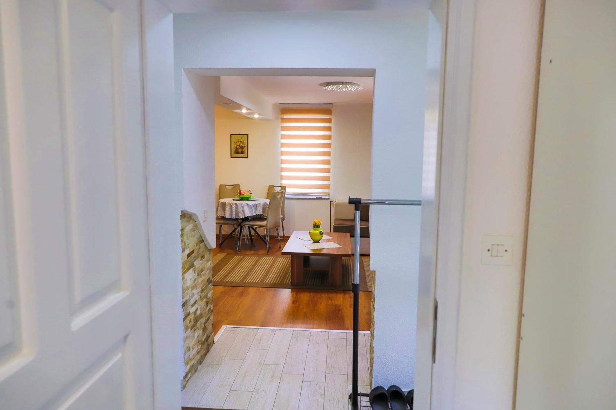 Apartman Ozimice 2 บีฮัช ภายนอก รูปภาพ