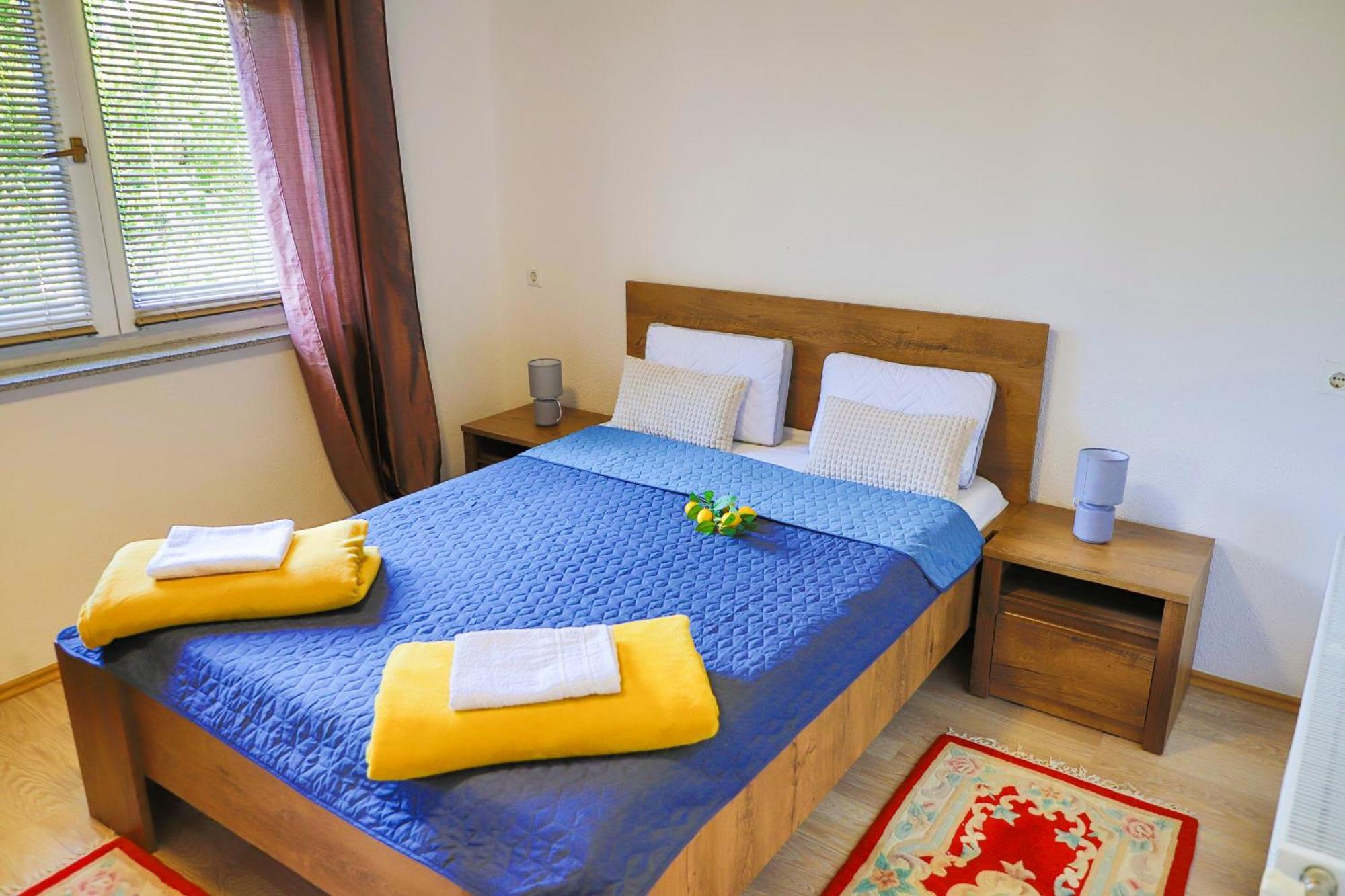 Apartman Ozimice 2 บีฮัช ภายนอก รูปภาพ